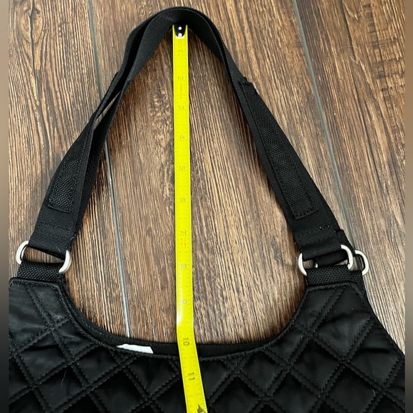 EUC Eddie Bauer quilted shoulder bag. Black. Lots of room! - Picture 14 of 15
